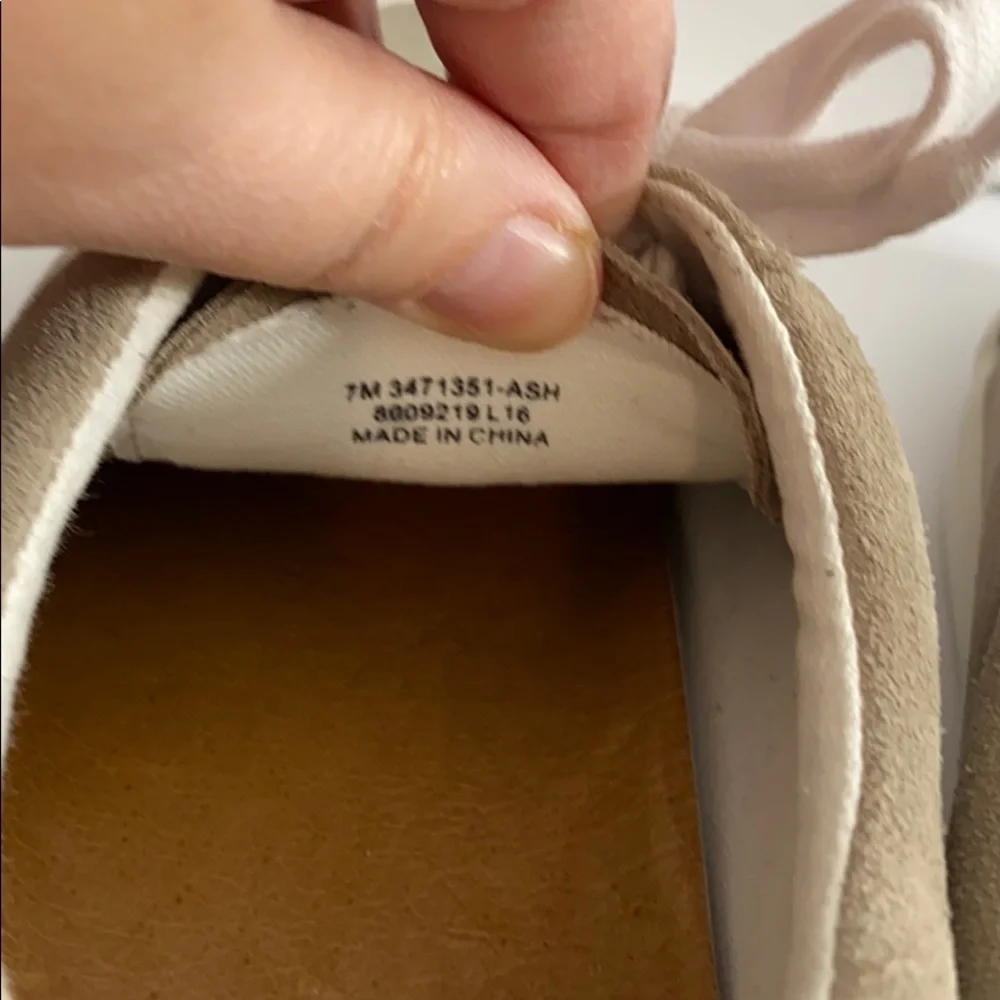 Frye Low Ivy Suede Sneaker size 7